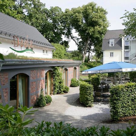 Hotel Am Wallgraben บรีโลน ภายนอก รูปภาพ