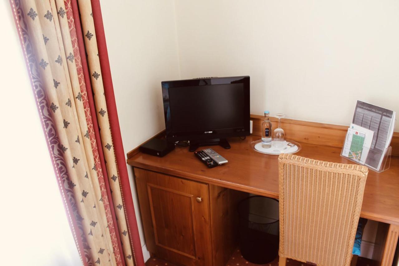 Hotel Am Wallgraben บรีโลน ห้อง รูปภาพ